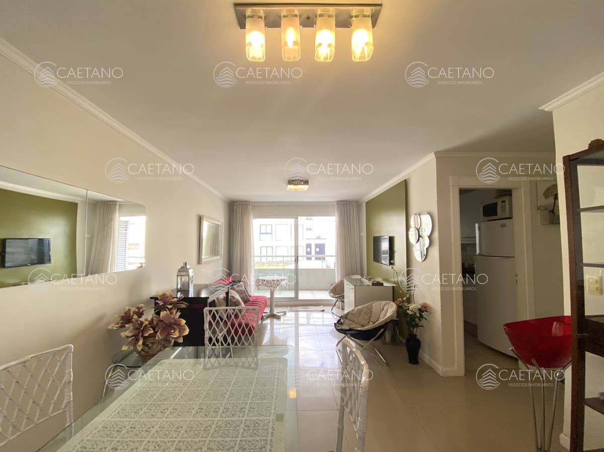 Apartamento de 2 dormitorios en venta. Península, Punta del Este — foto 3