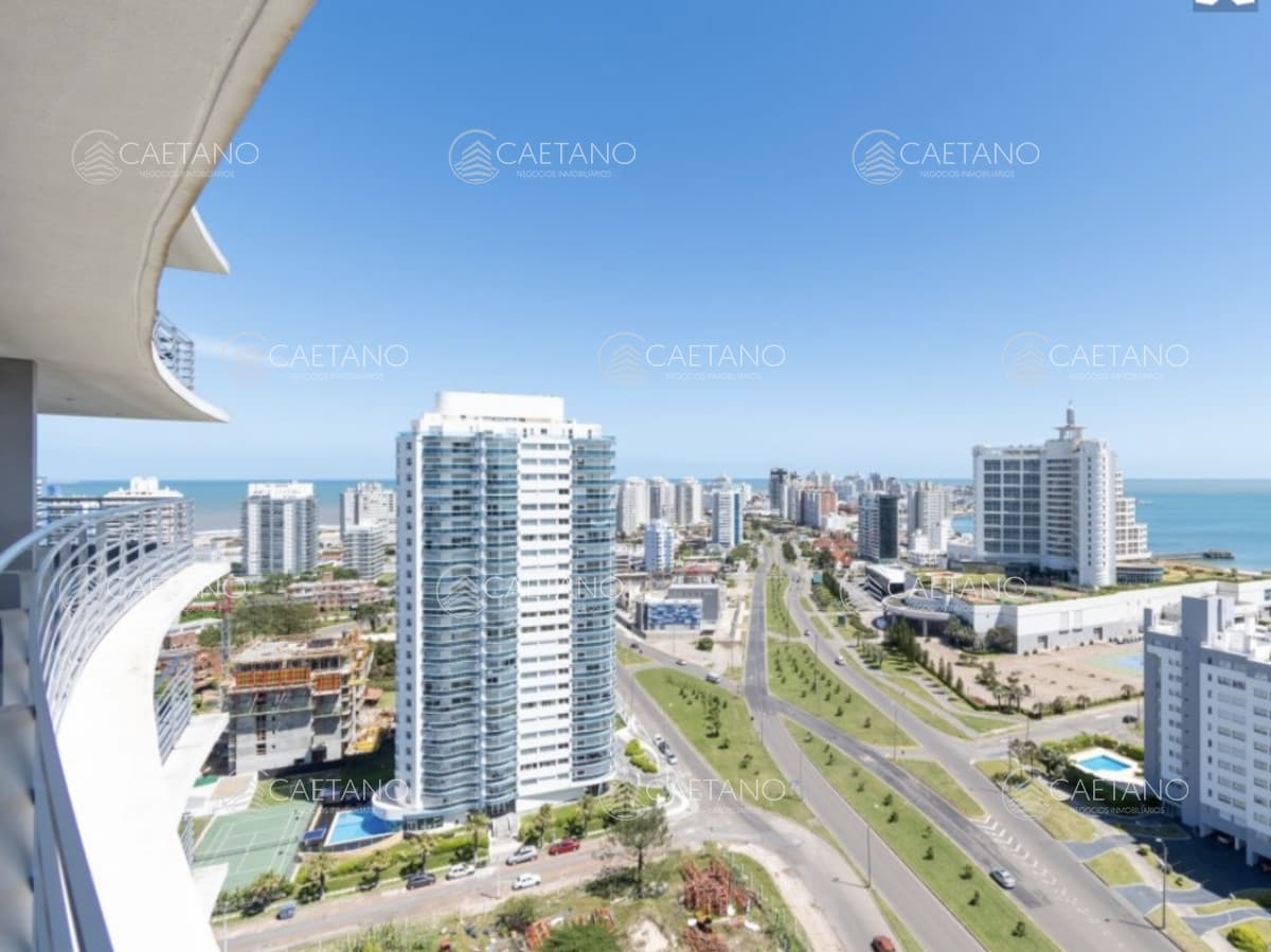 Venta apartamento 2 dormitorios. Playa mansa, Punta del Este — foto 3