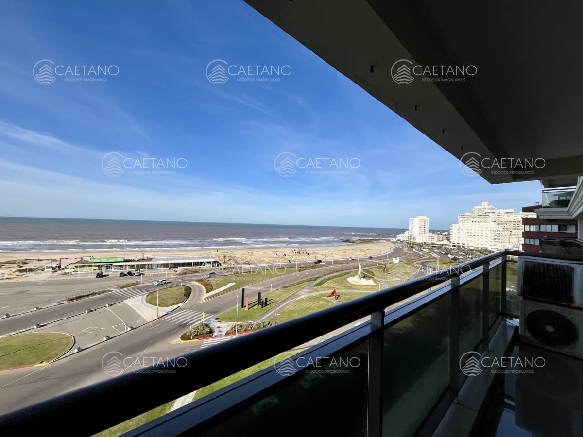 Venta apartamento de 3 dormitorios, Playa Brava — foto 3