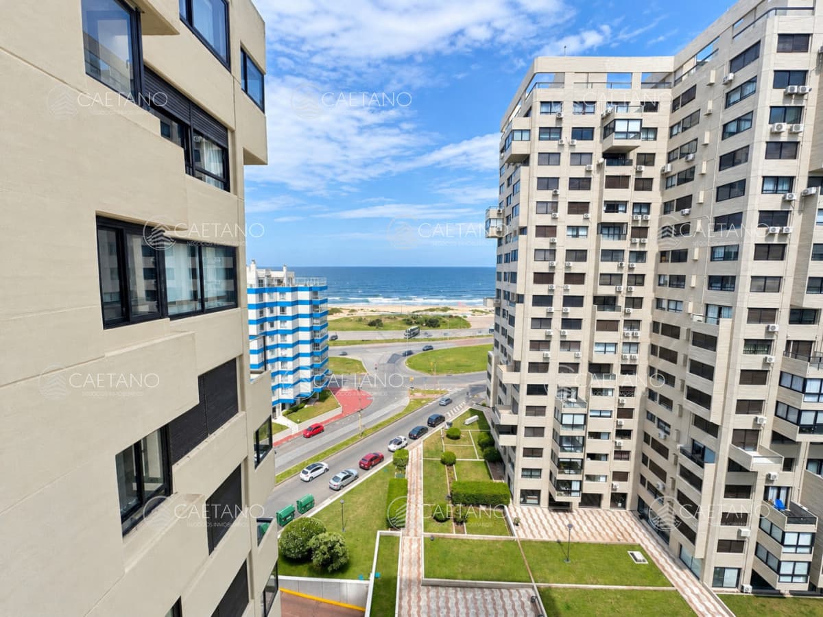 Venta apartamento 3 dormitorios - Playa Brava - Punta del Este — foto 3