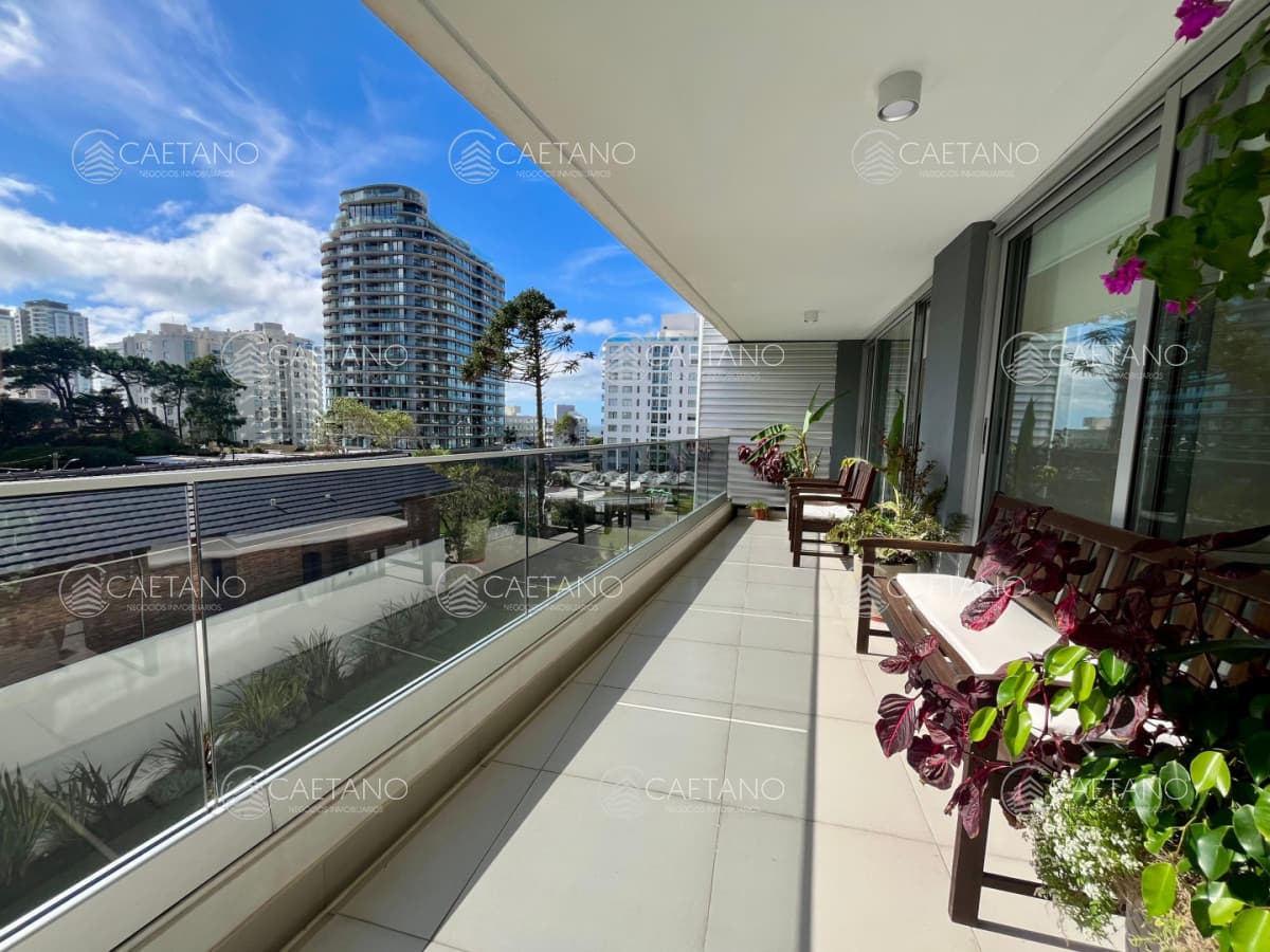 Apartamento en venta 3 dormitorios- Playa Brava - Punta del Este — foto 3