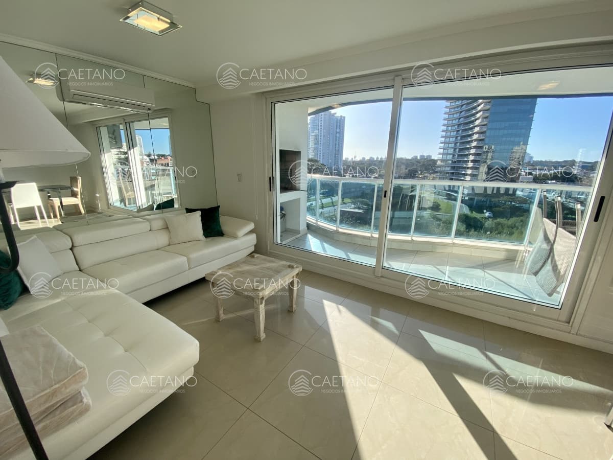 Alquiler temporal apartamento 3 dormitorios playa mansa Punta del Este — foto 2