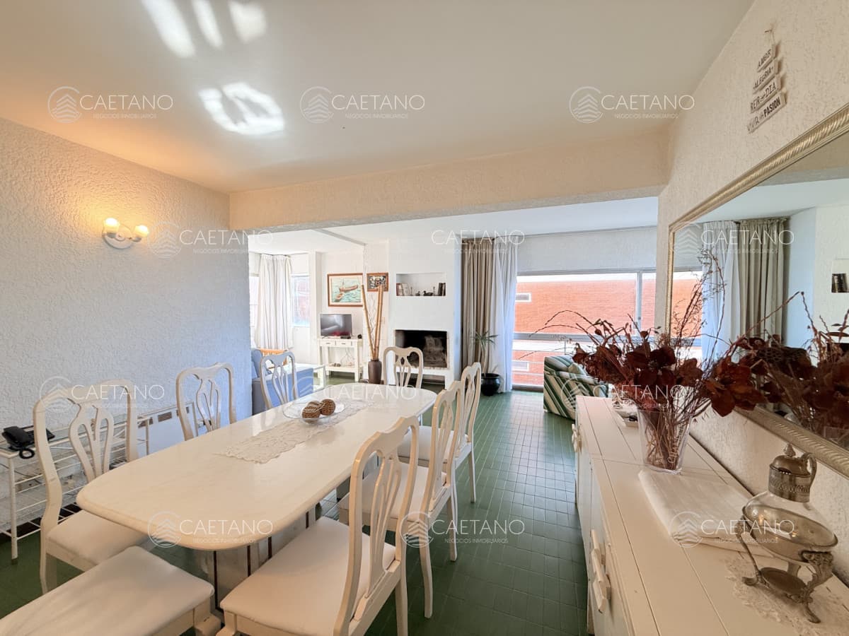 Venta apartamento 2 dormitorios frente al mar - Playa Brava — foto 3