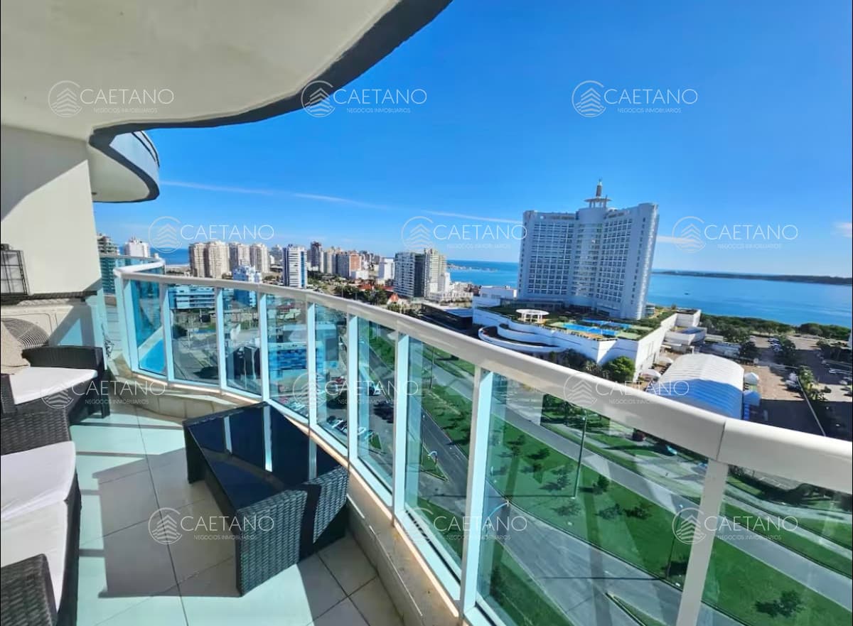 Alquiler temporada espectacular apartamento con vista al mar Punta del Este - 3 dormitorios