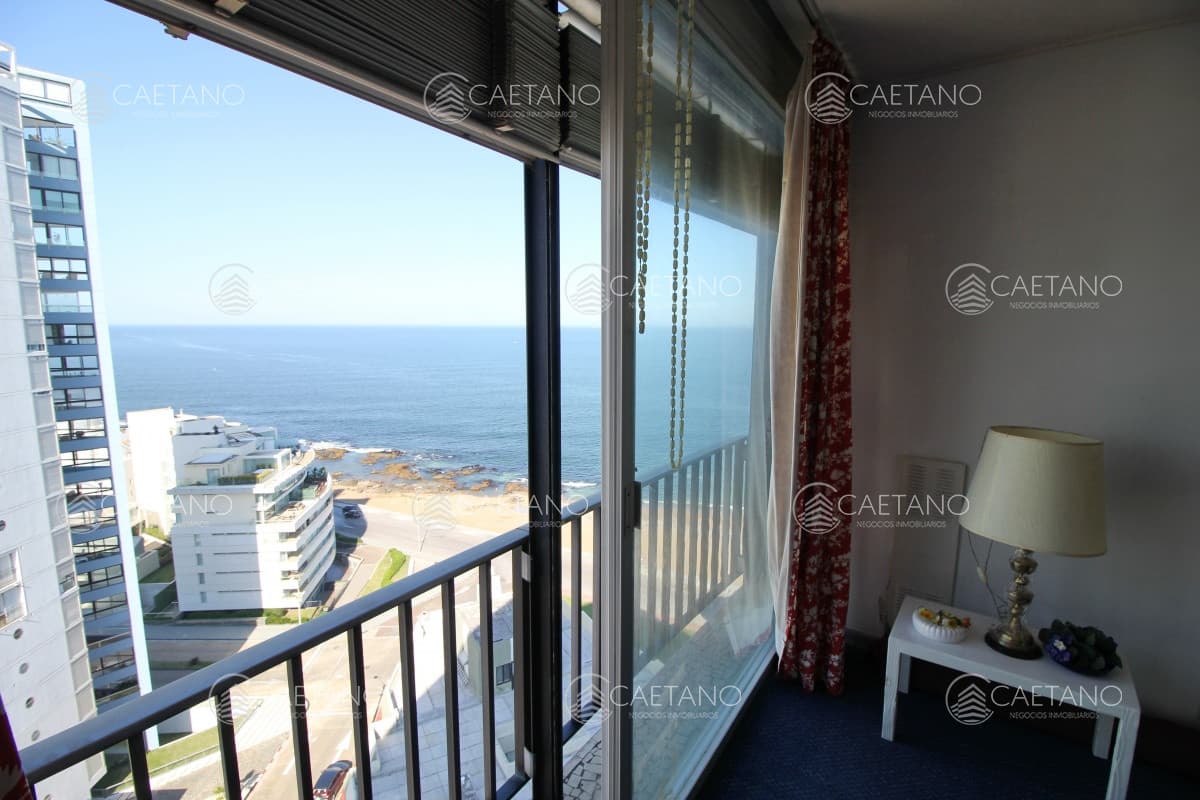 Apartamento 1 dormitorio en Venta, Vista al Mar, Peninsula, Punta del Este — foto 2