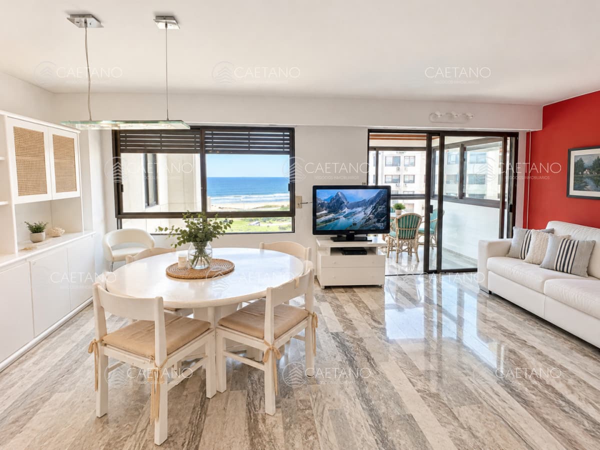 Venta apartamento 3 dormitorios - Playa Brava - Punta del Este