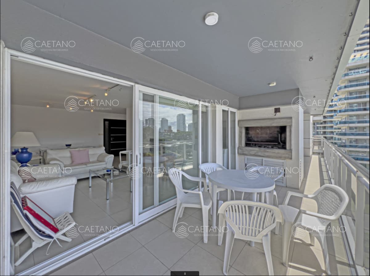 Venta. apto. Torre con servicios — foto 2