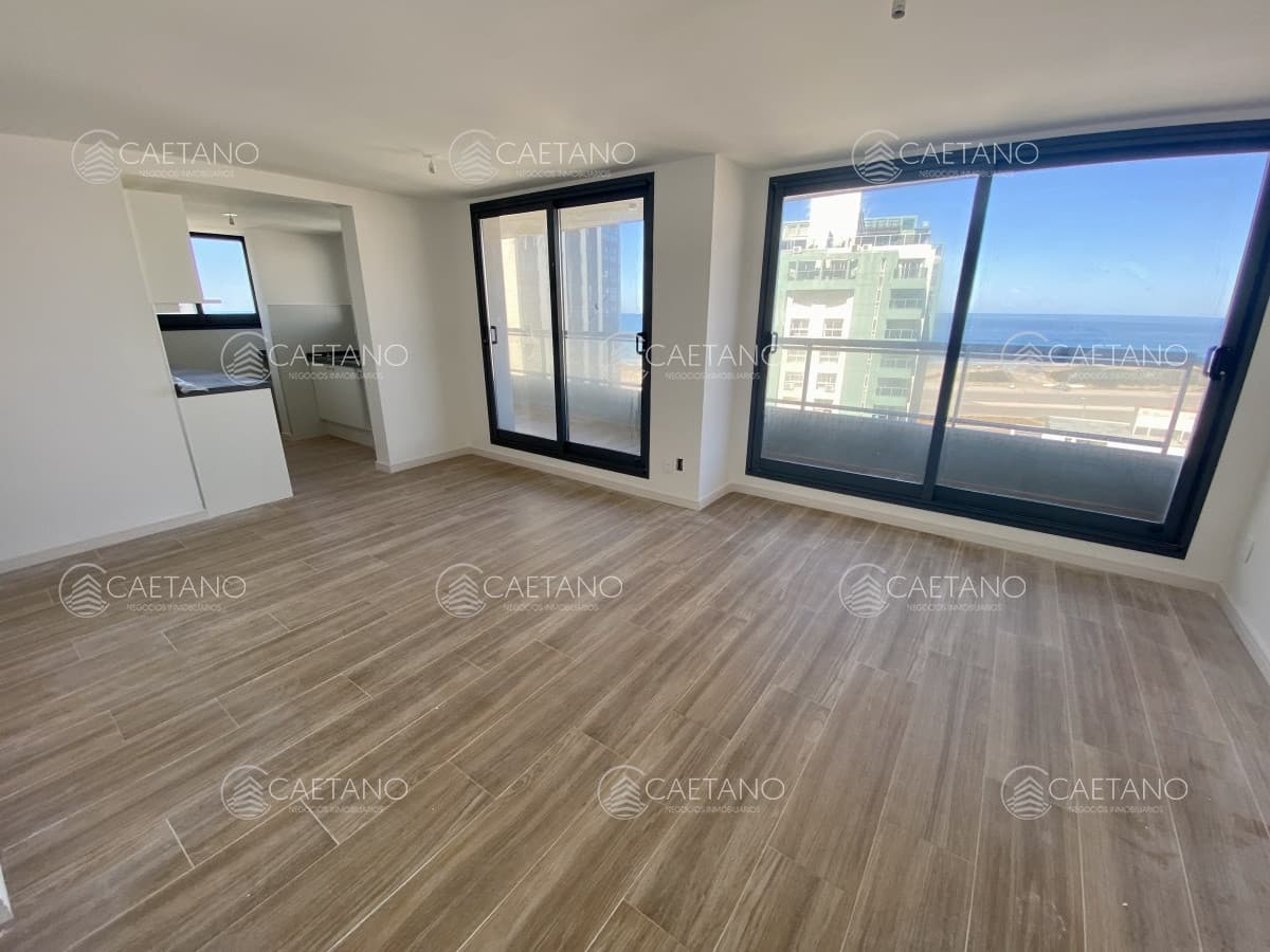 Apartamento dos dormitorios a estrenar Punta del Este