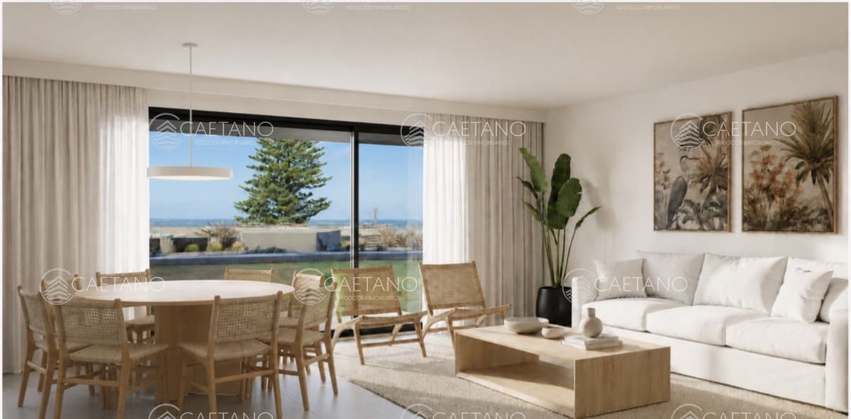 Venta apartamento 3 dormitorios más dependencia La Barra Punta del Este