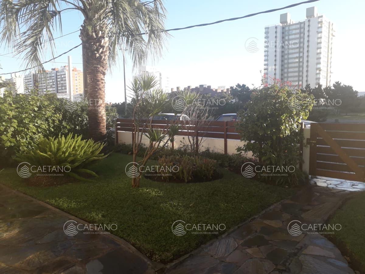 Venta apartamento 2 dormitorios - Punta del Este