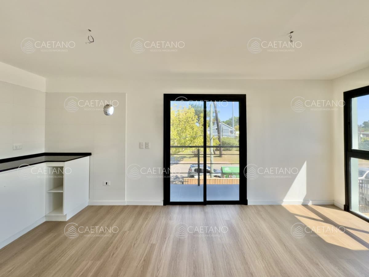 Vendo Apto. a estrenar 2 dormitorios 1 baño — foto 3