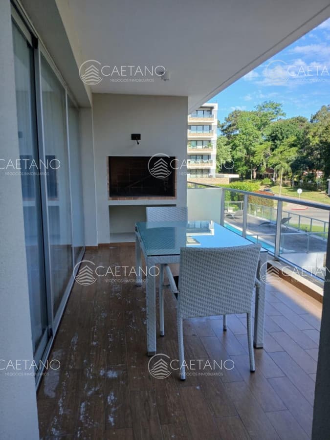 apartartamento en venta 2 dormitorios, localización en puntos previlegiados.