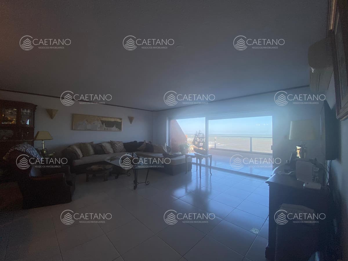 Pent-house de lujo sobre el mar en península de Punta del Este — foto 3