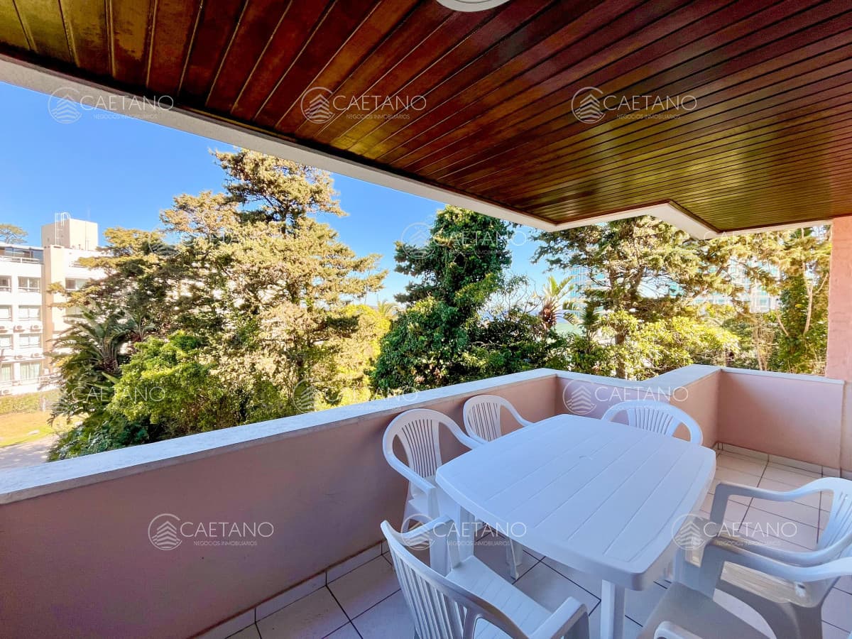 Venta apartamento 3 dormitorios. Playa mansa, Punta del Este — foto 2