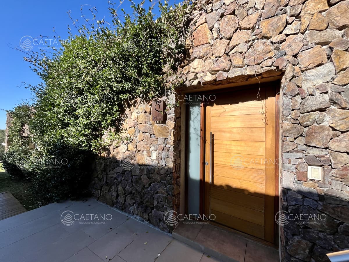 Apartamento en alquiler en Punta Ballena