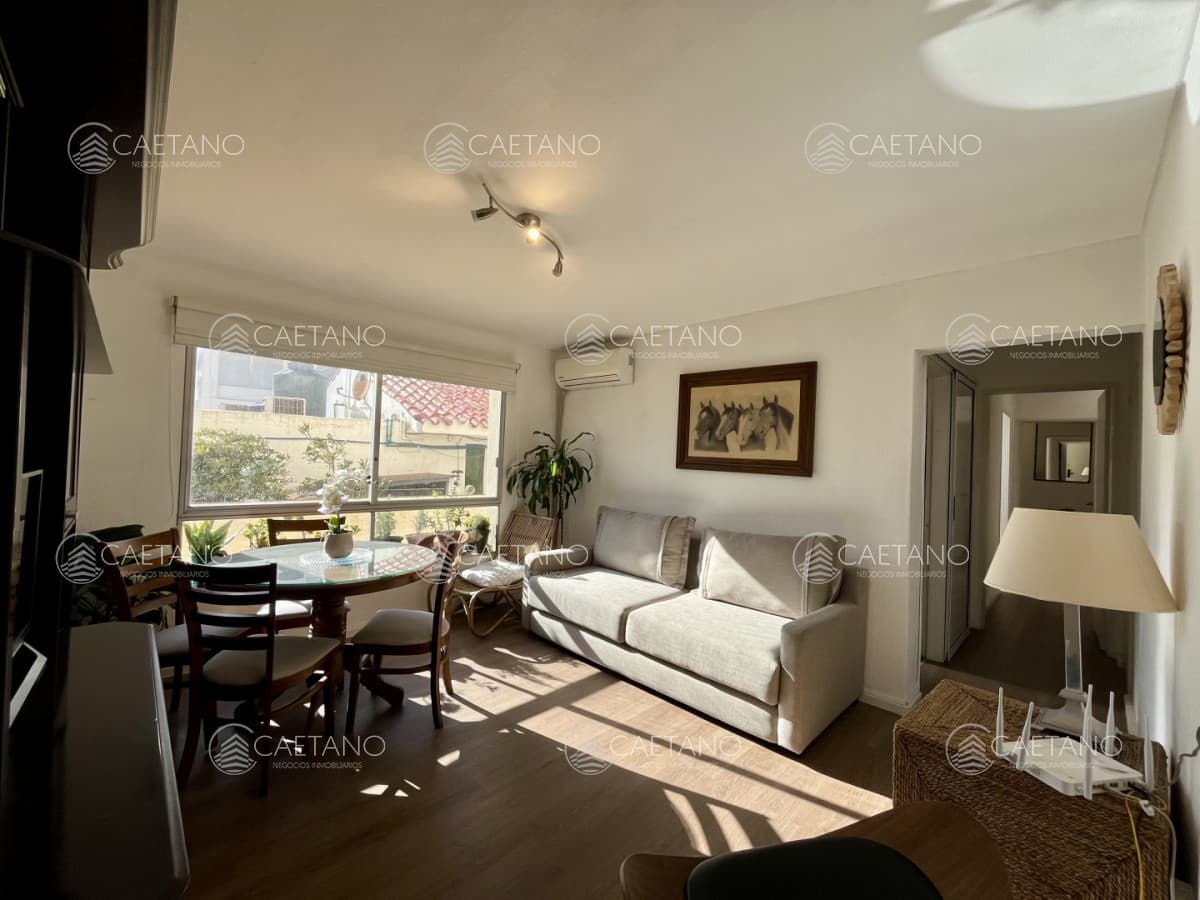 Alquiler invernal. Apartamento 2 dormitorios. Peninsula, Punta del Este