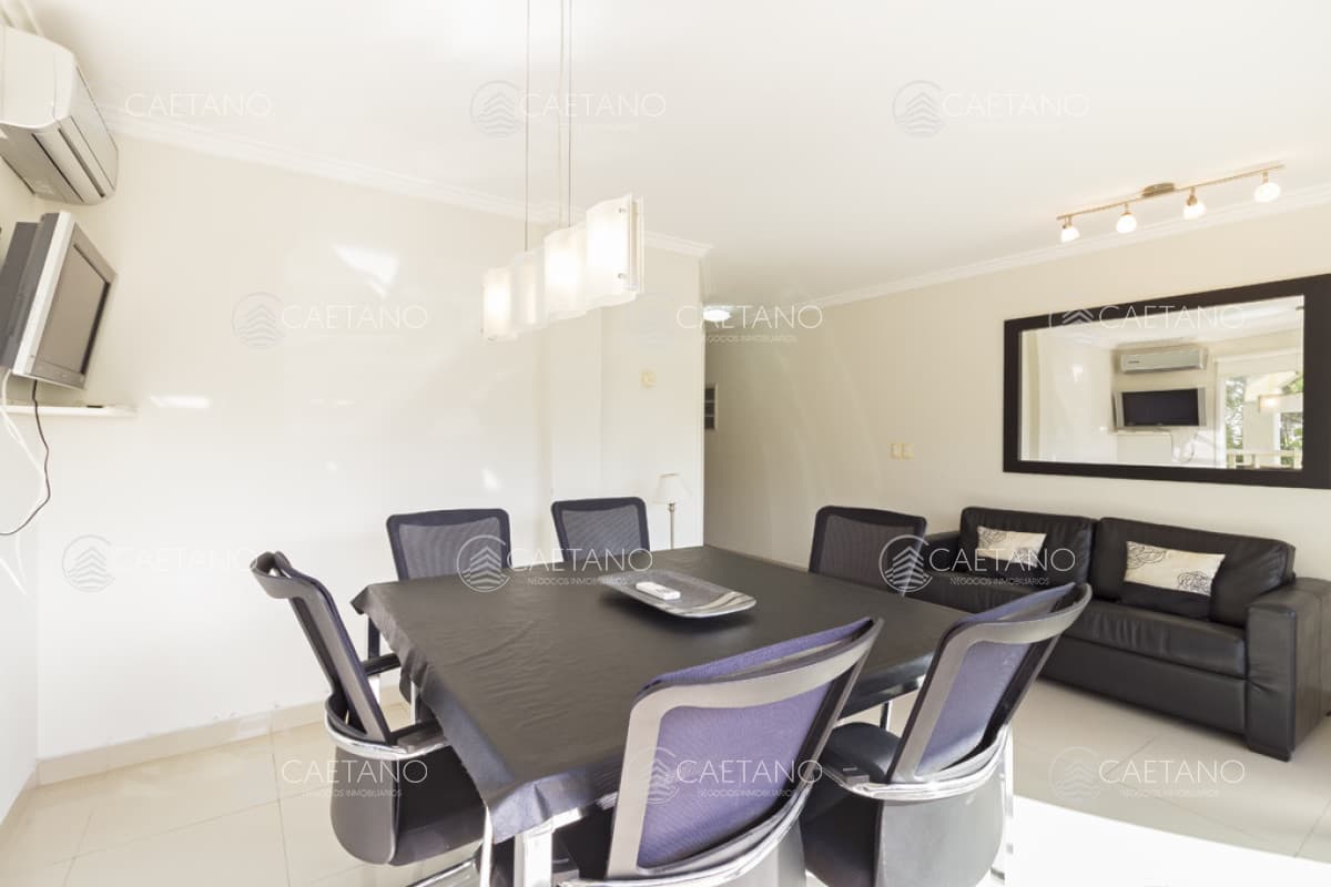 Apartamento de dos dormitorios próximo a Playa Brava