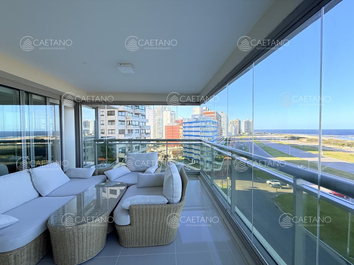 Venta apartamento 3 dormitorios mas dependencia - Playa Brava - Punta del Este — foto 3