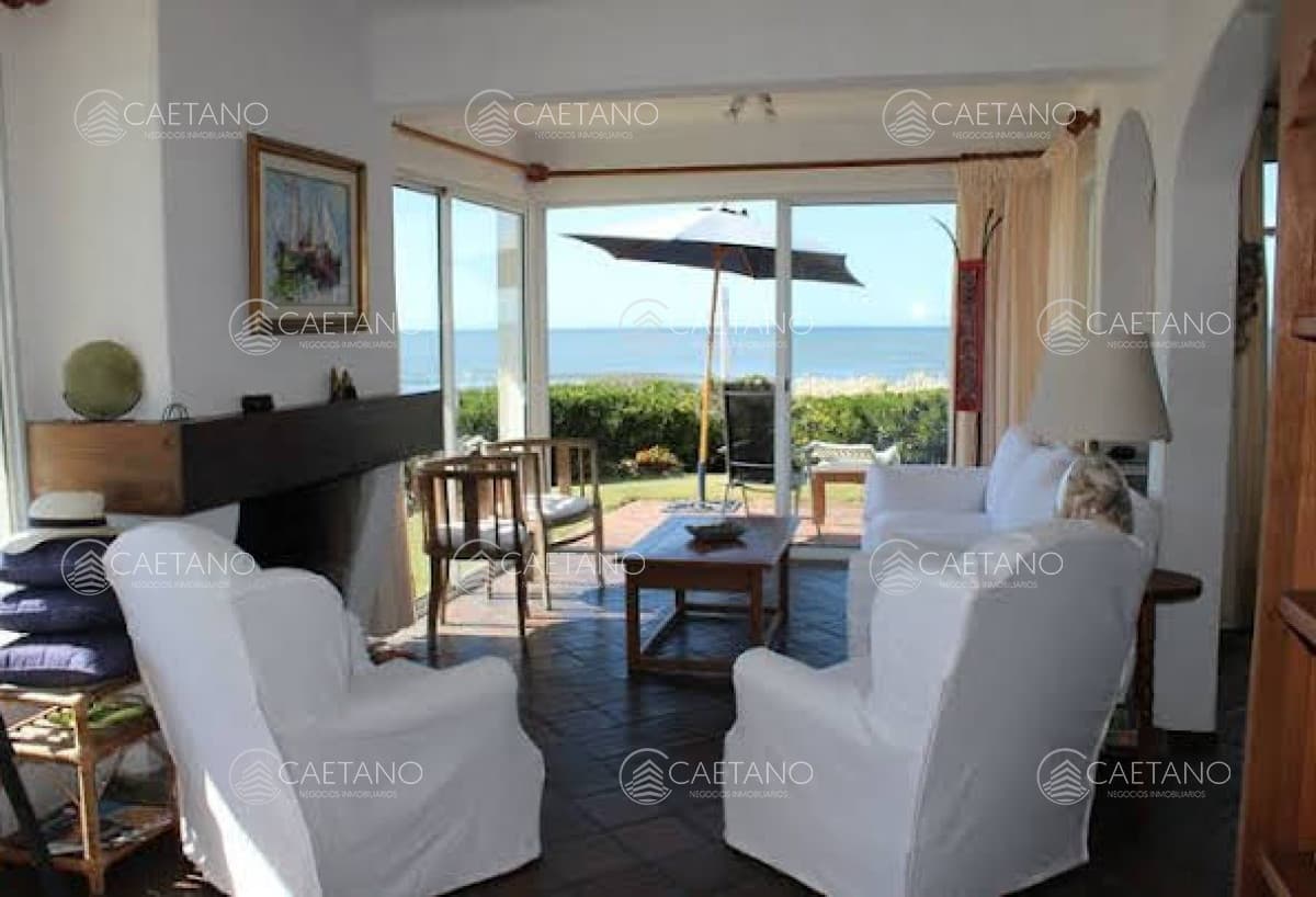 Alquiler casa tipo apartamento primera línea al mar Montoya — foto 2