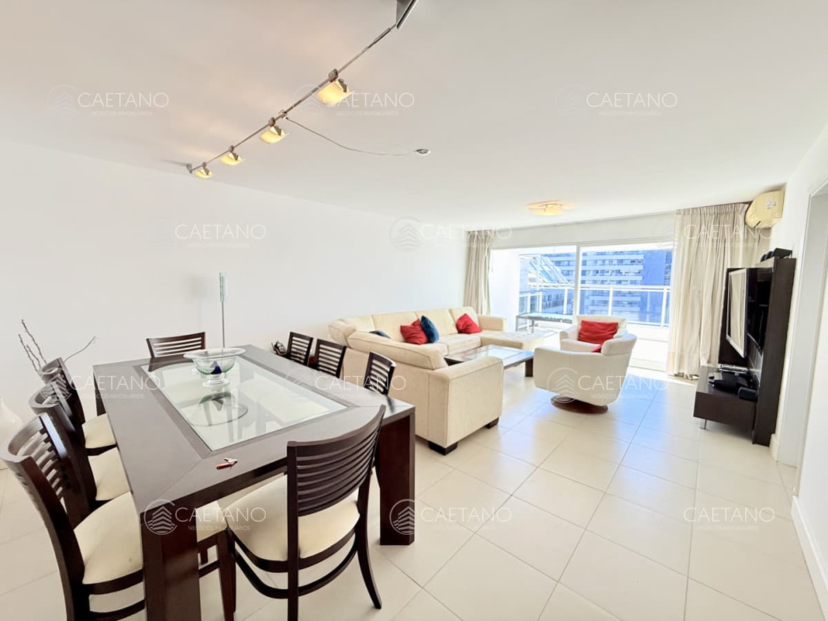 Penthouse en venta 3 dormitorios Punta del Este — foto 2