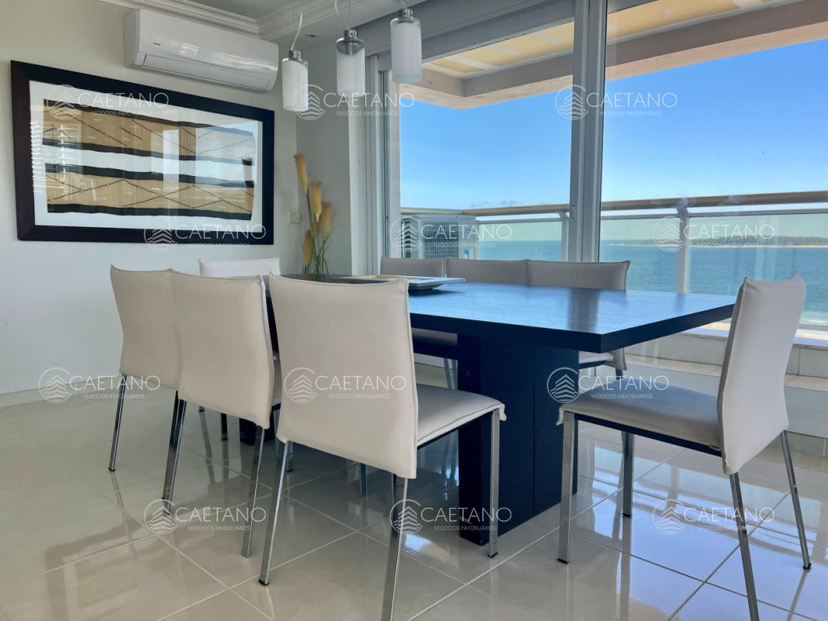 Venta apartamento 4 dormitorios. Playa mansa, Punta del Este. — foto 3