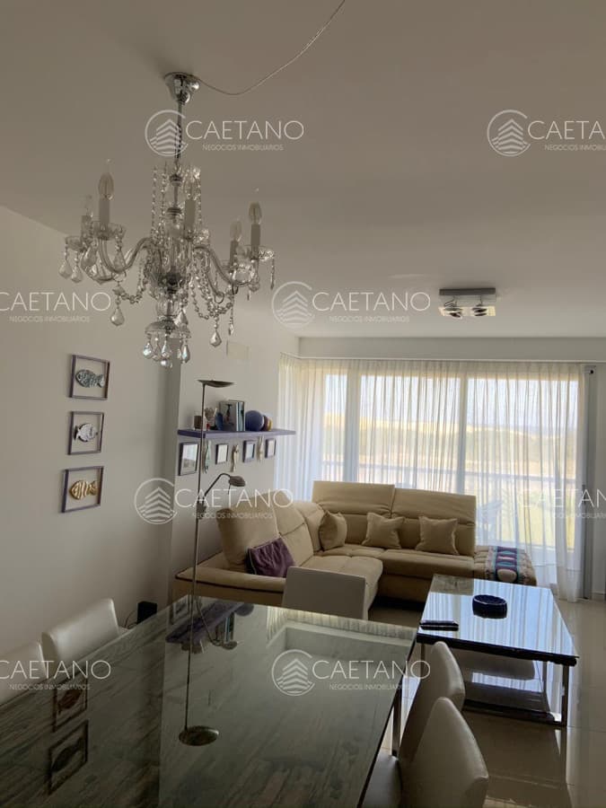 Hermoso apartamento frente al mar!
