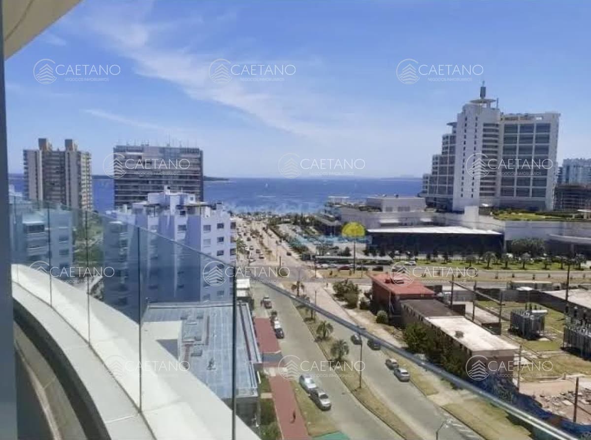 Venta apartamento 2 dormitorios. Art Tower. Punta del Este