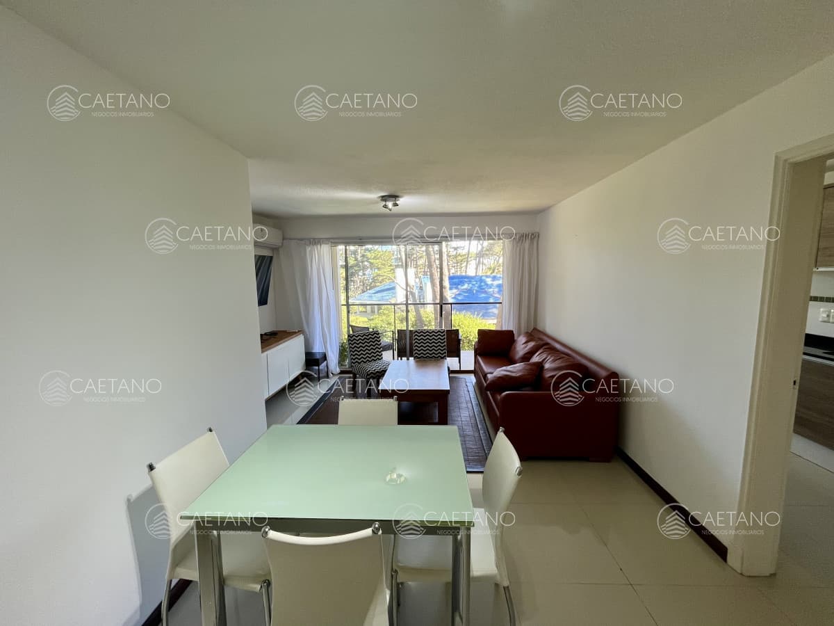 Venta apartamento 2 dormitorios. Rincón del Indio, Punta del Este. — foto 3