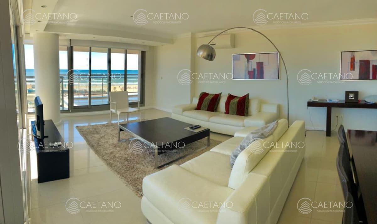 Excelente apartamento en Torre Imperiale II con vista a la Brava!! — foto 2