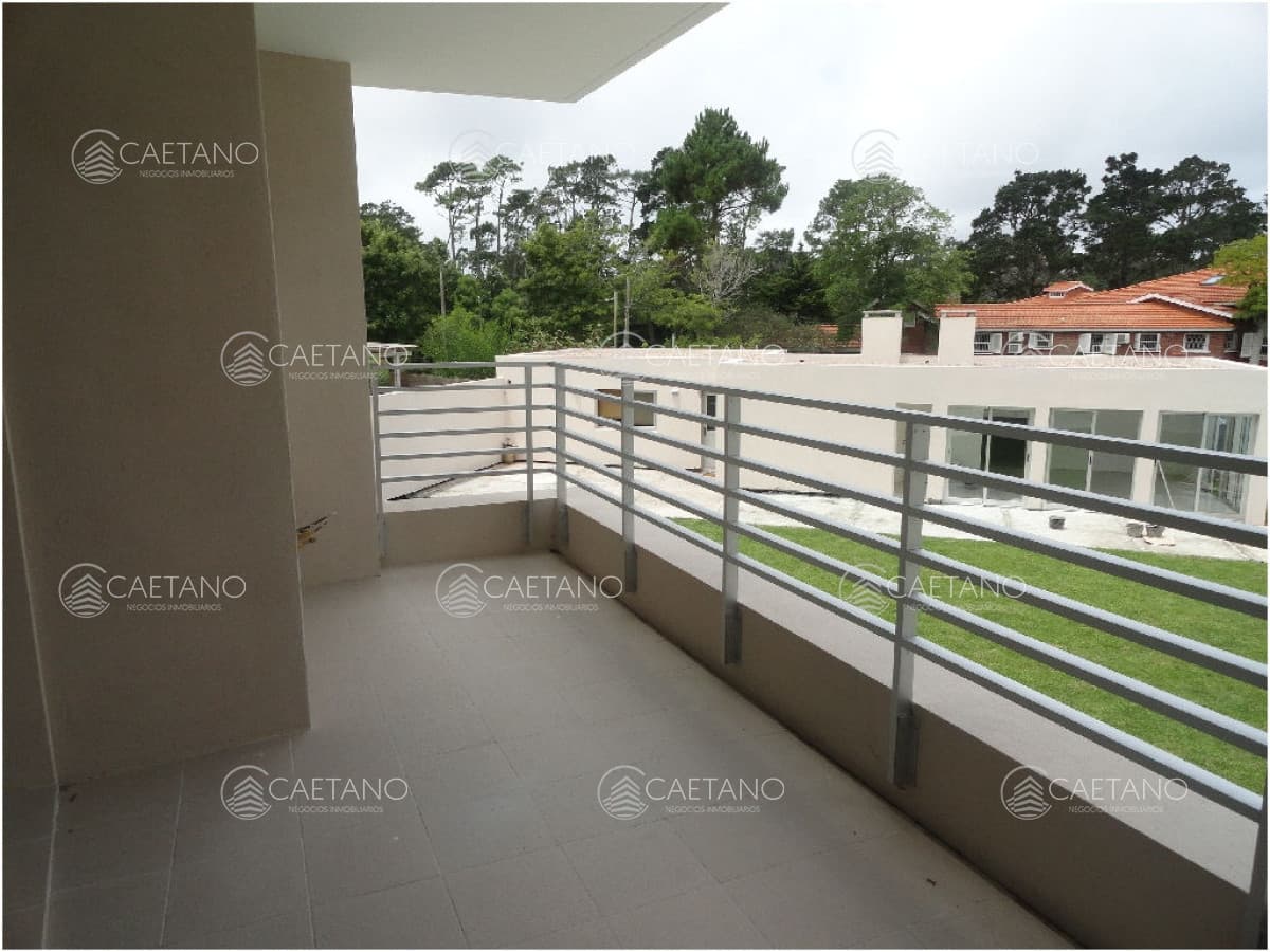 Venta apartamento 3 dormitorios. Punta del Este