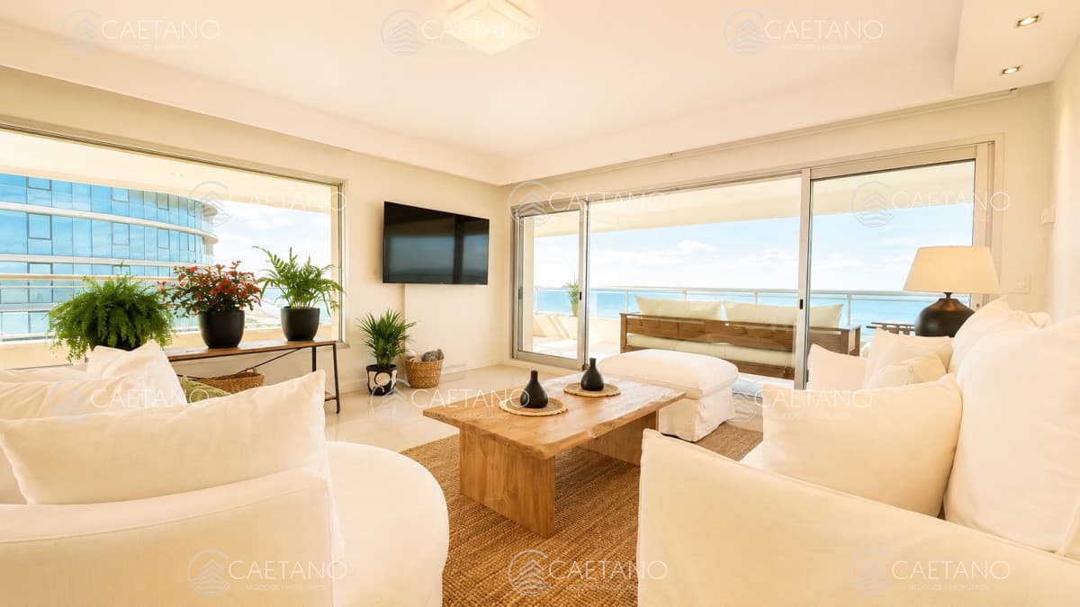 Venta Apartamento 3 Dormitorios en Torre Lobos — foto 3