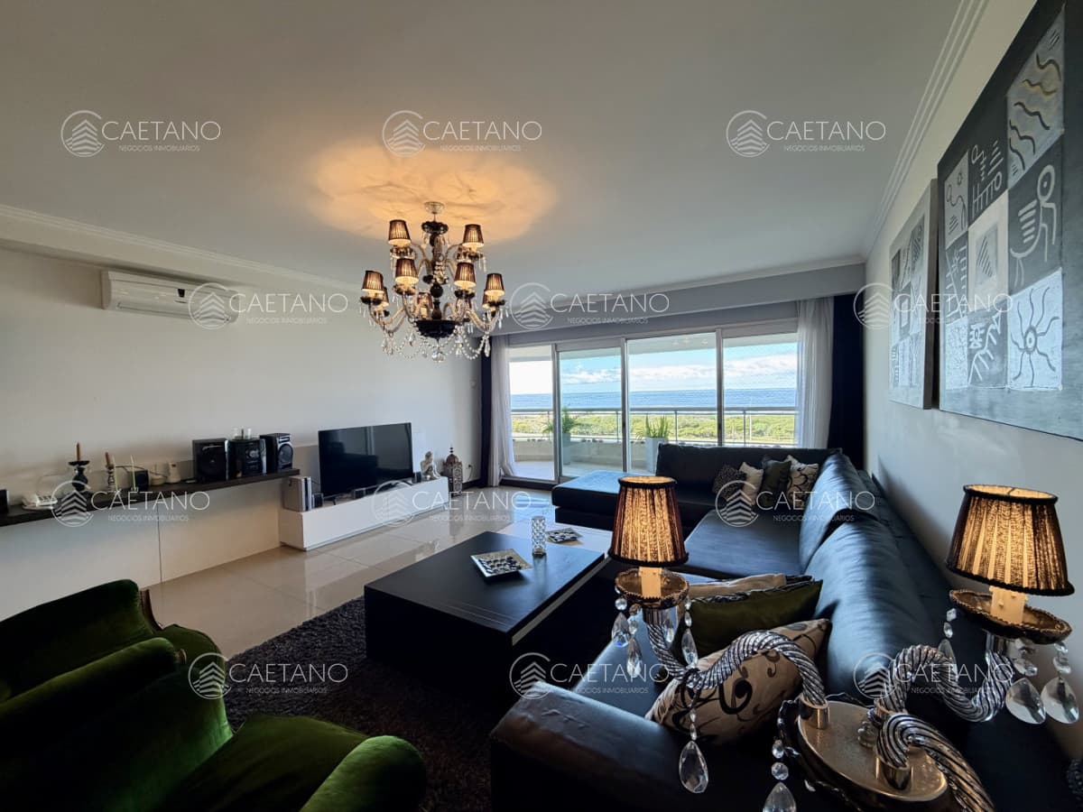 Alquiler anual y temporal apartamento 3 dormitorios playa brava Punta del Este