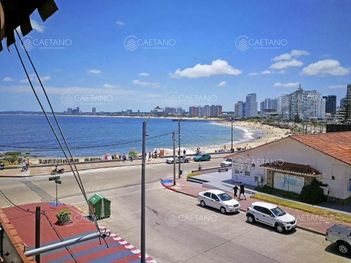 Apartamento en primera línea — foto 2