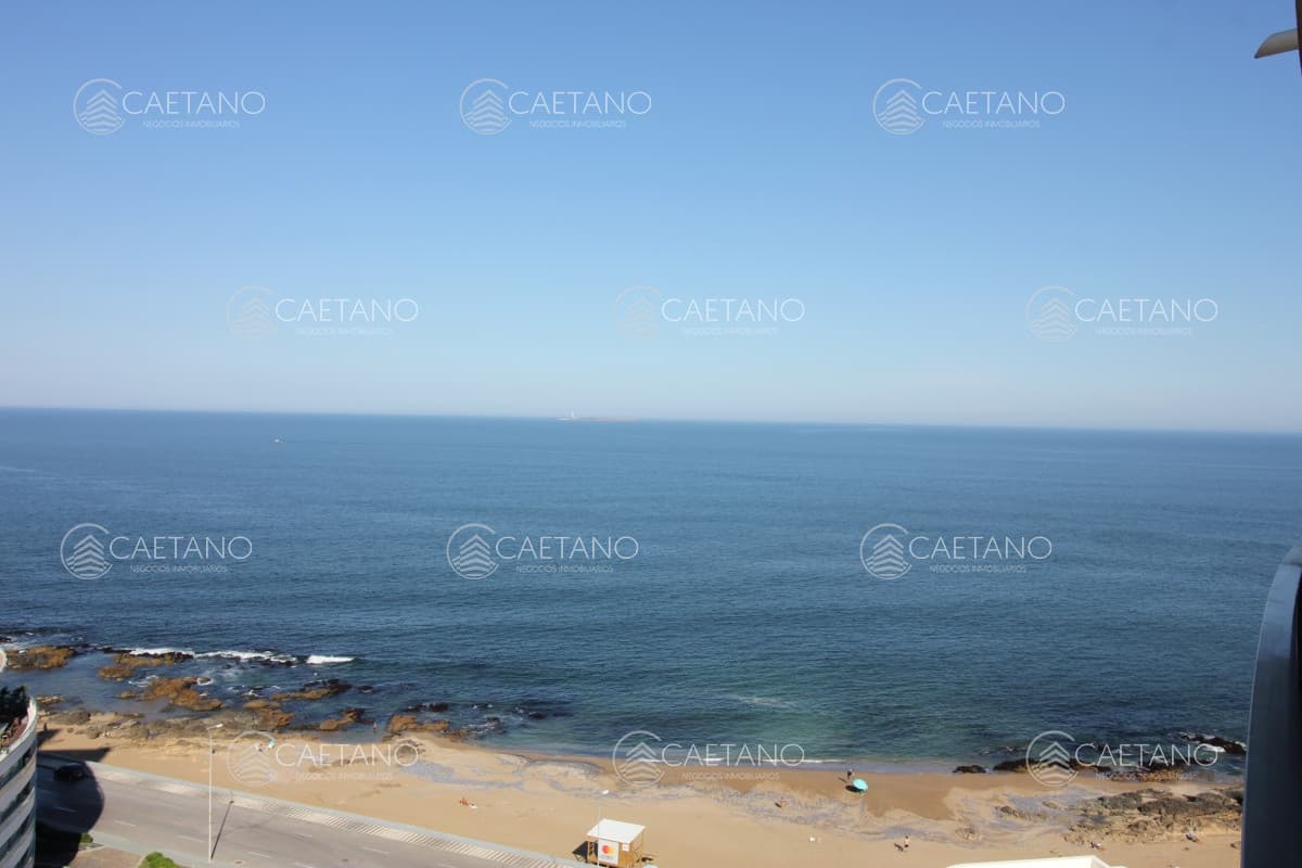 Apartamento 1 dormitorio en Venta, Vista al Mar, Peninsula, Punta del Este