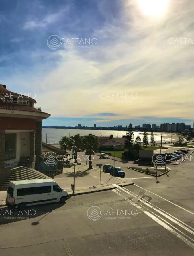 Venta apartamento Punta del Este primera linea con espectacular vista al mar - 2 dormitorios, Playa Mansa — foto 2