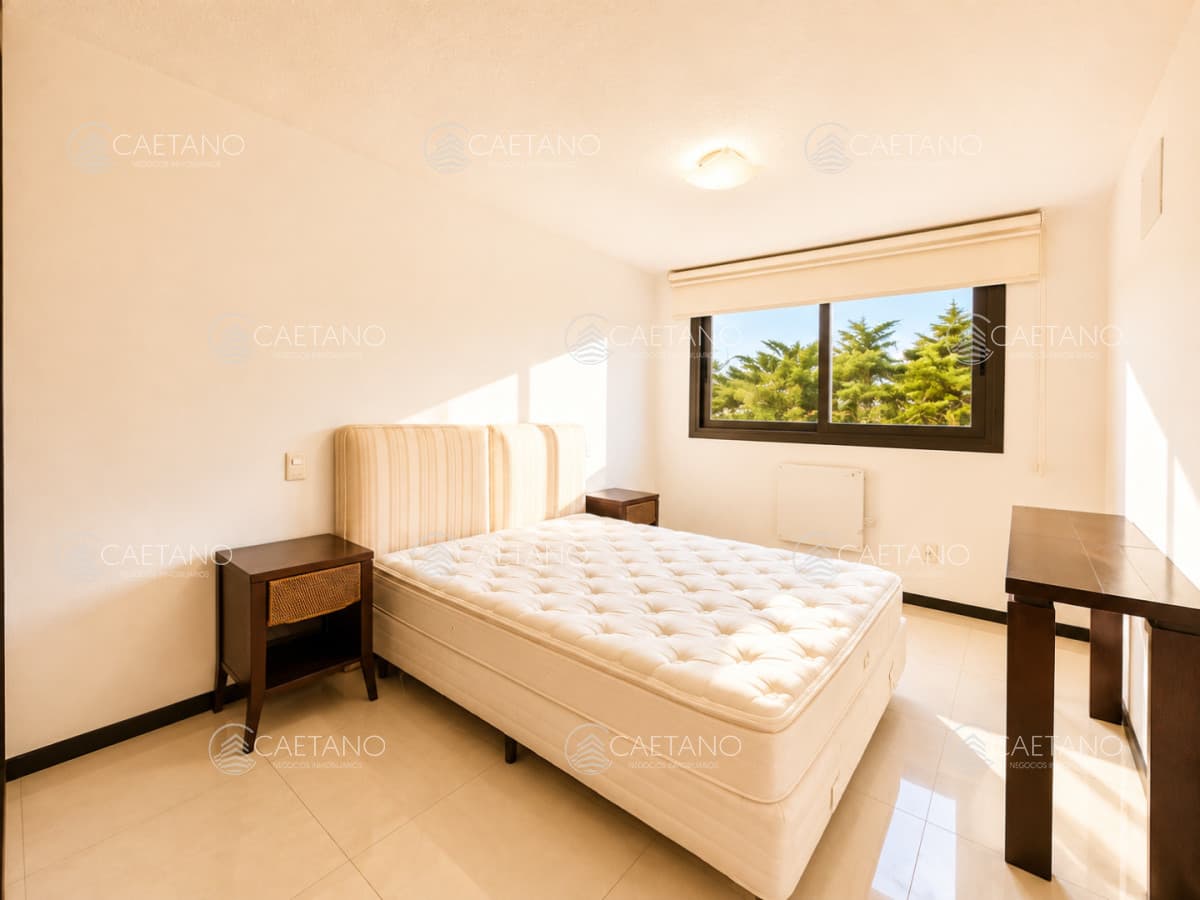 Venta Departamento - 2 Dormitorios 2 Baños - Roosevelt