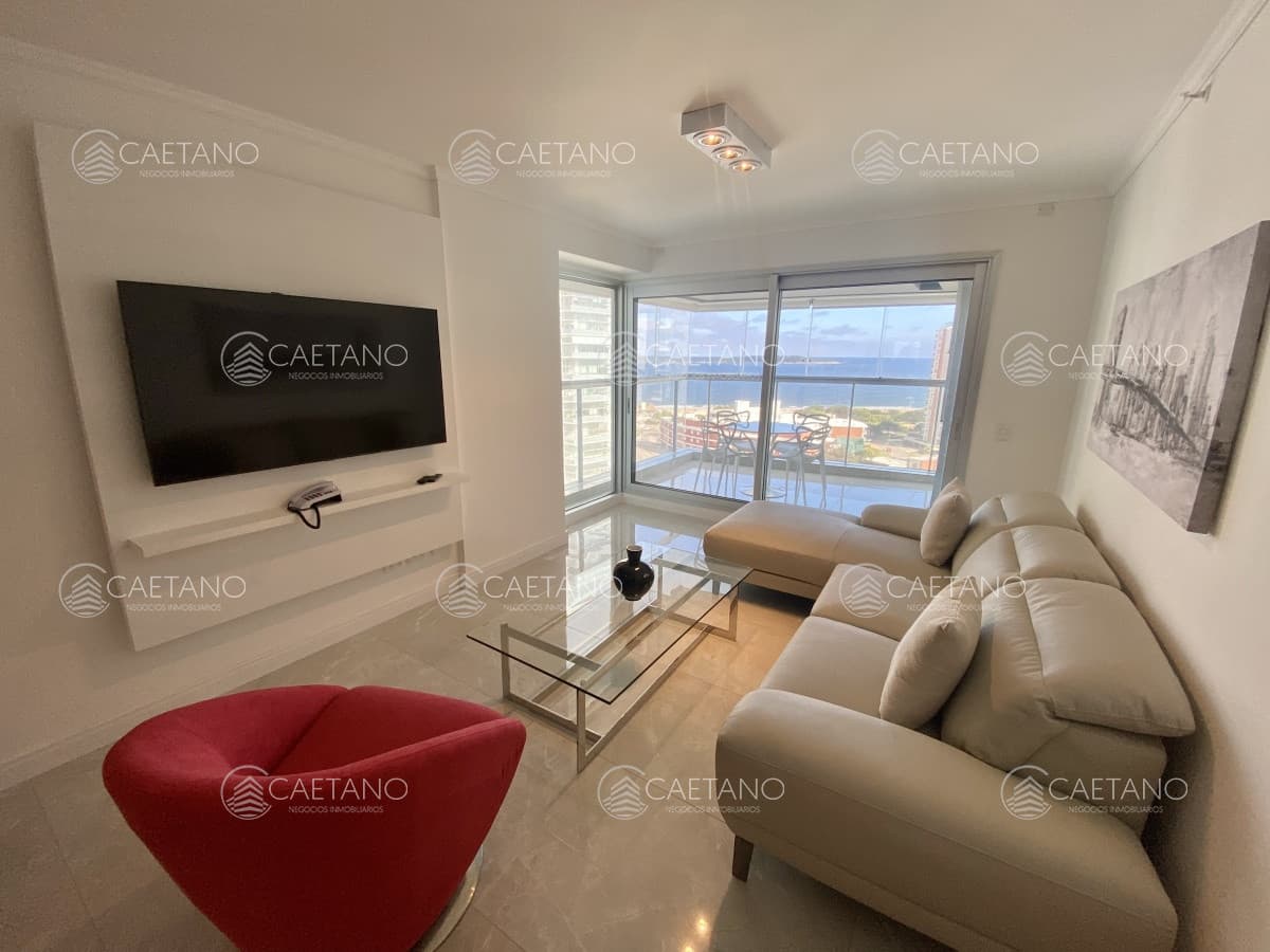 Venta apartamento 2 dormitorios Playa mansa Punta del Este — foto 2