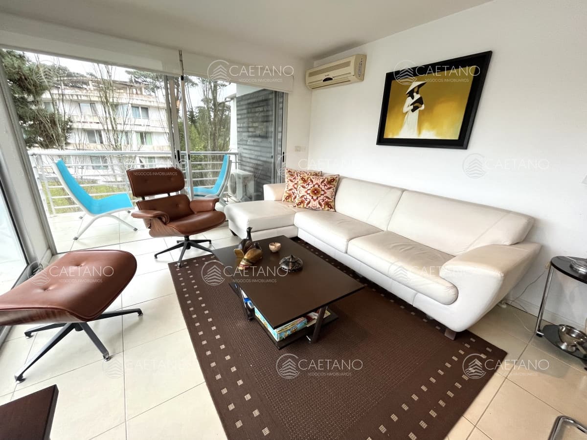 Venta apartamento 3 dormitorios. Playa mansa, Punta del Este — foto 2