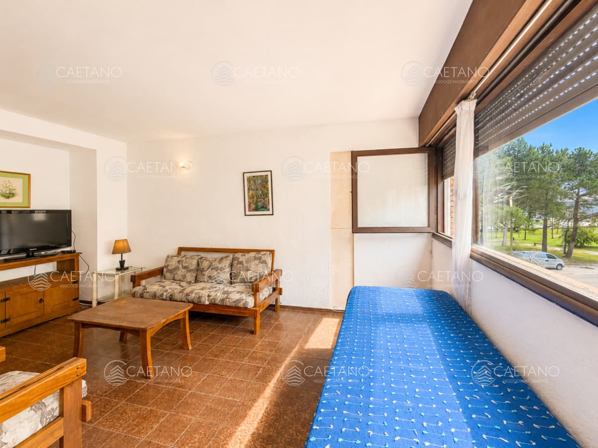 Venta Apto. 2 dormitorios dúplex — foto 3