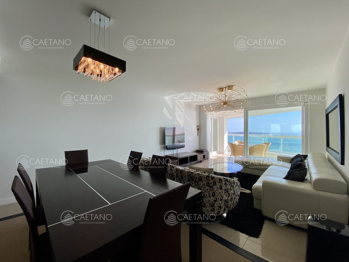 Alquiler temporal o anual apartamento 3 dormitorios playa mansa Punta del Este — foto 2