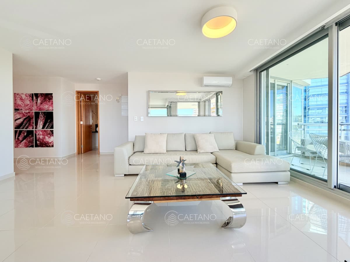 Apartamento en Venta - Punta del Este, Playa Mansa — foto 2
