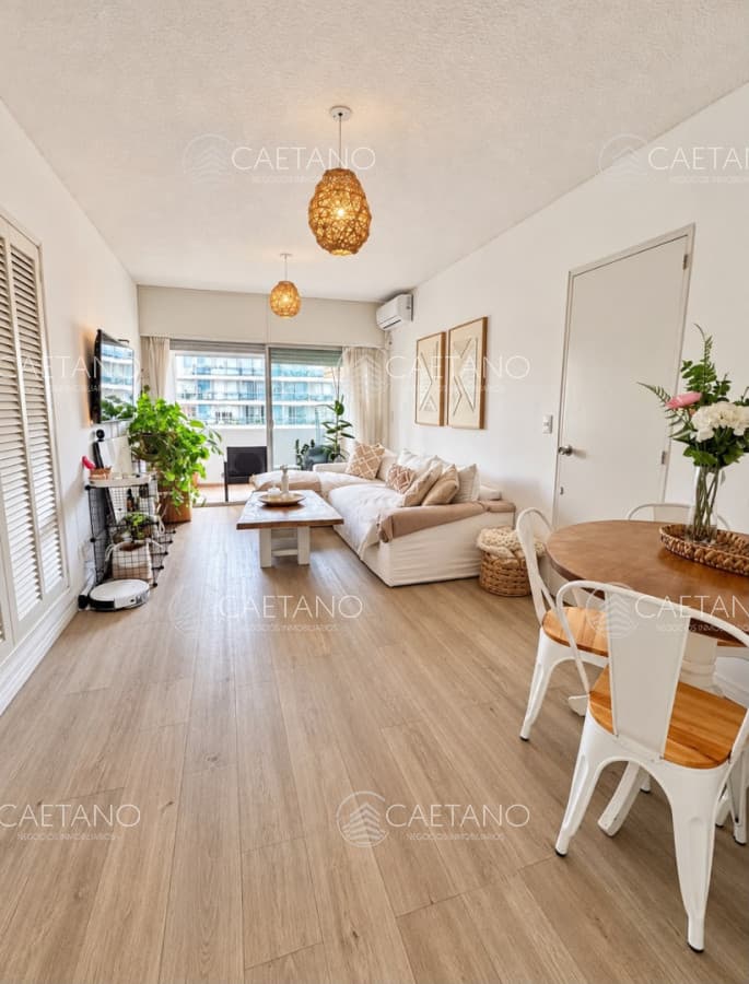 Apartamento de 2 Dormitorios en Venta