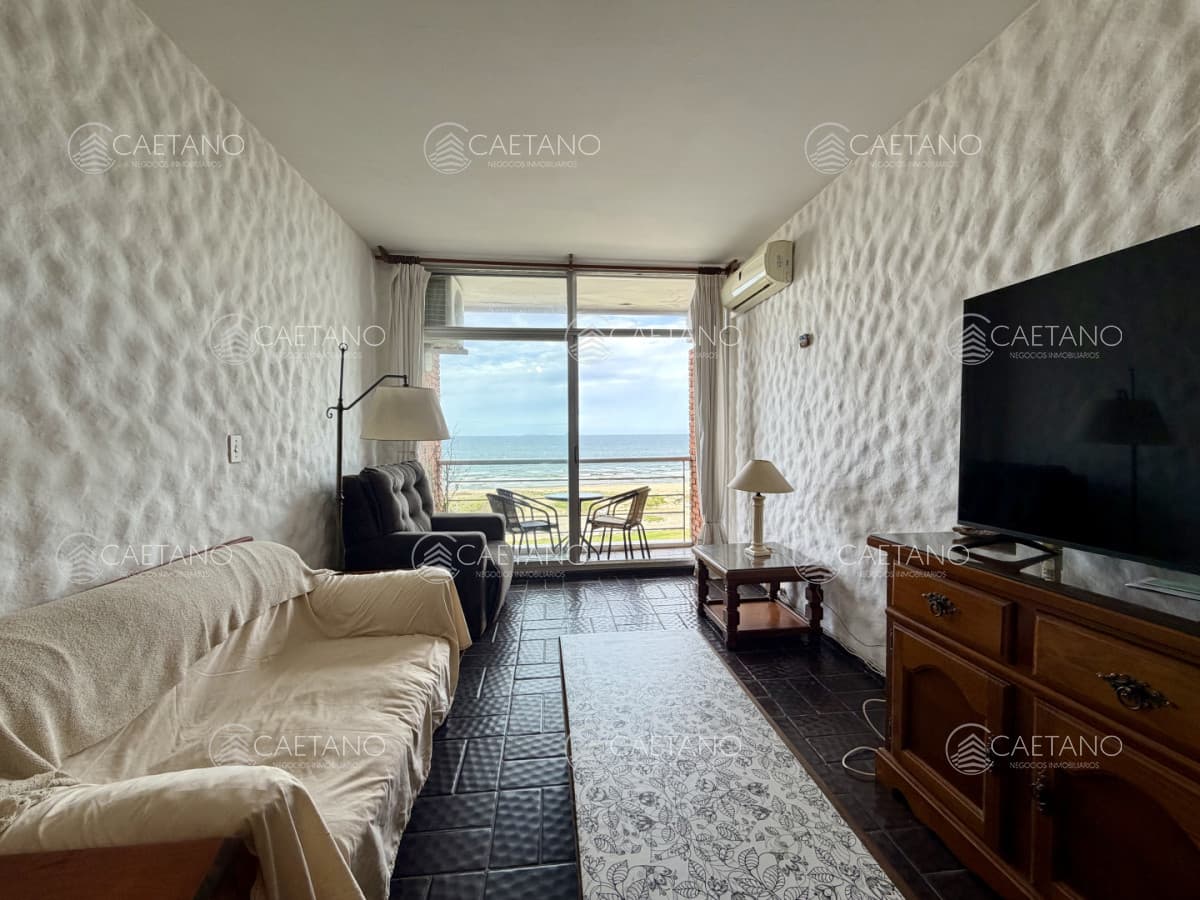 Venta apto. frente al mar