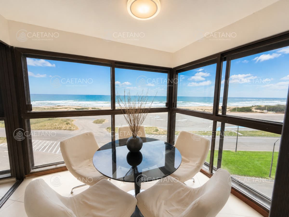 Venta apartamento 3 dormitorios - Playa Brava, Punta del Este