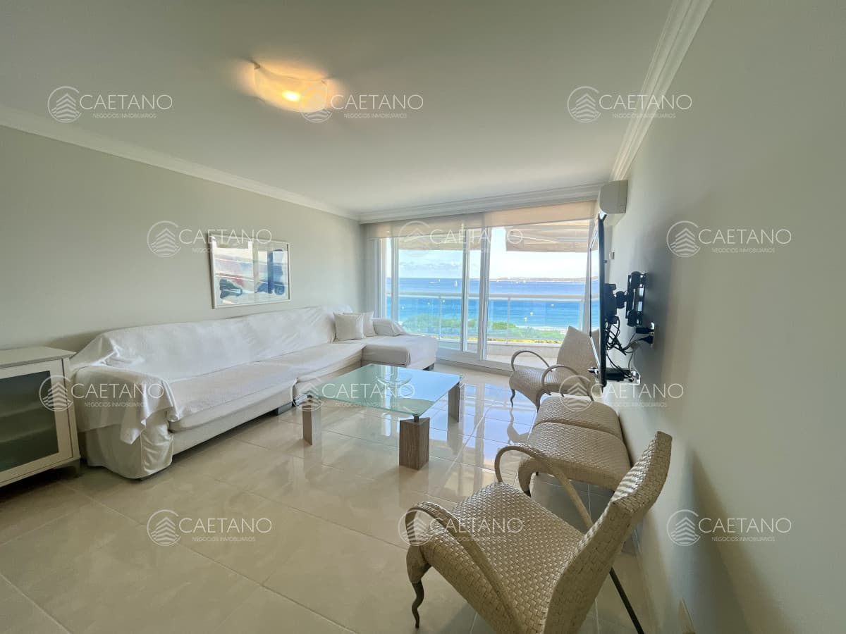 Venta apartamento 2 dormitorios. Playa mansa, Punta del Este. — foto 3