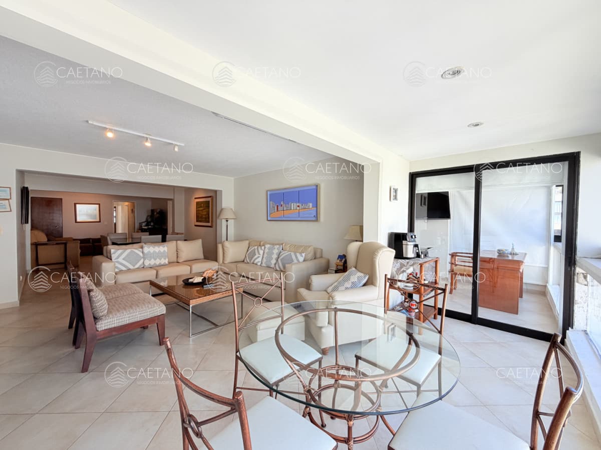Venta apartamento 4 dormitorios. Playa brava, Punta del Este. — foto 3