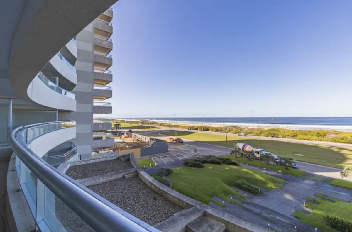 Alquiler apartamento en Punta del Este con espectacular vista al Mar - 4 dormitorios