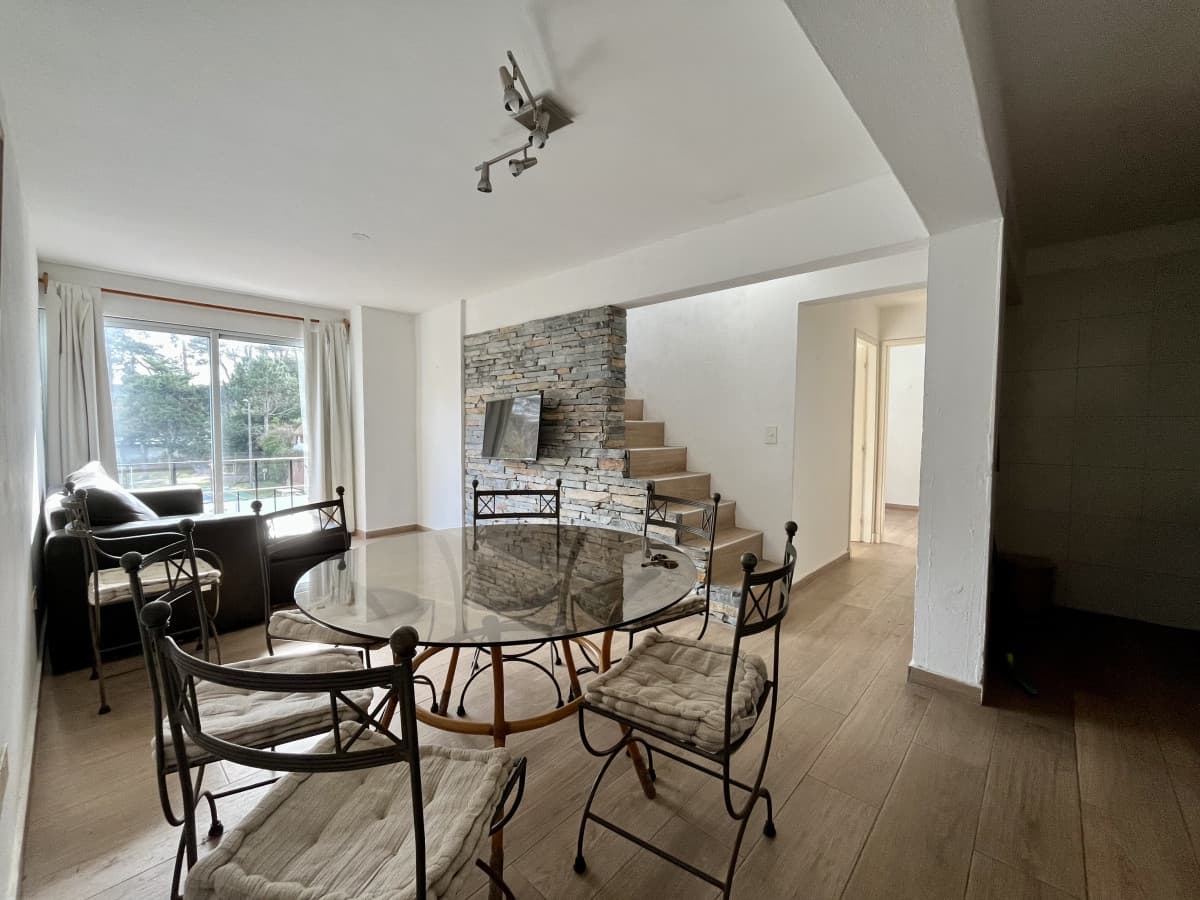 Apartamento en alquiler de 3 dormitorios