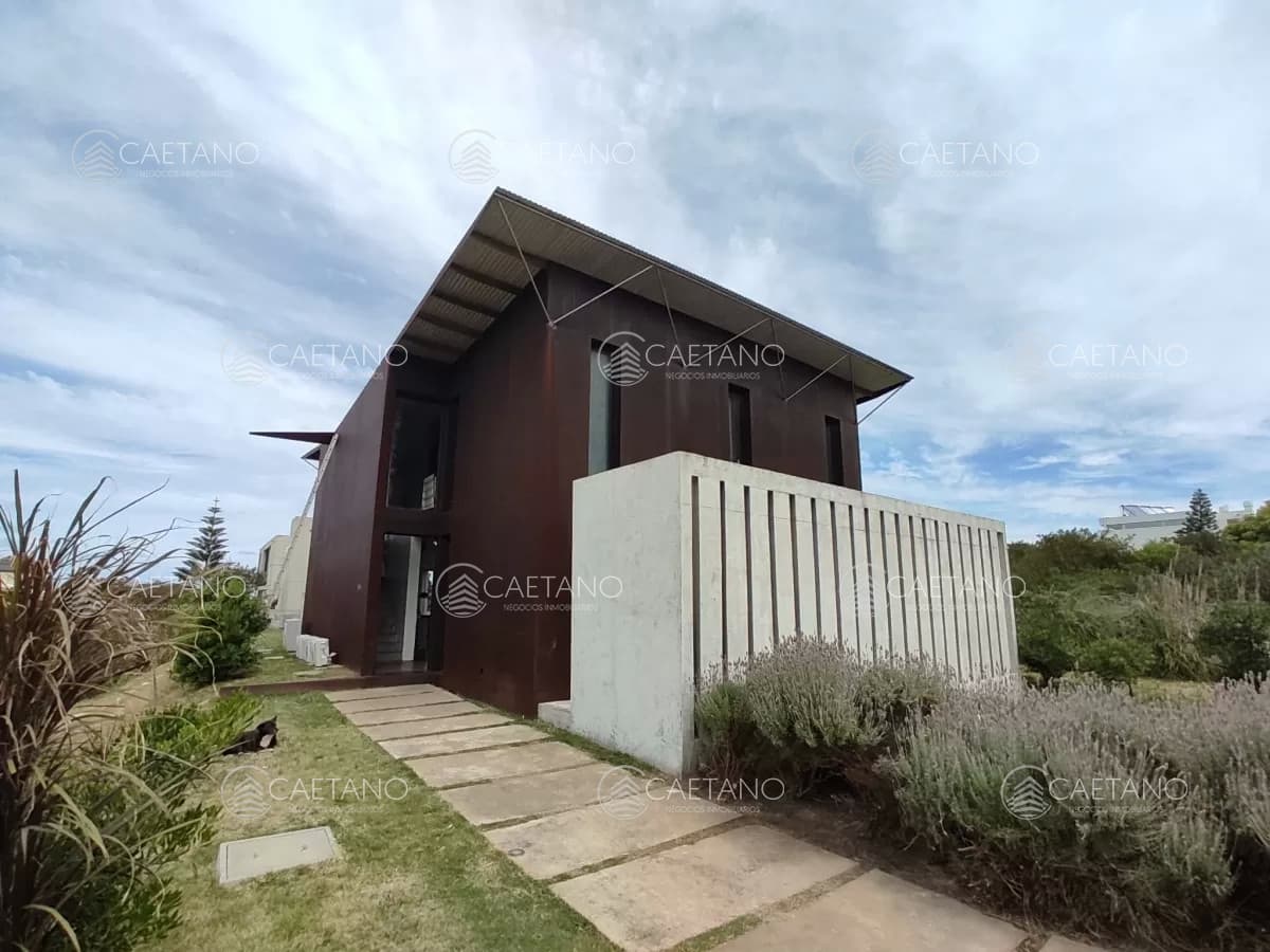 Venta casa 5 dormitorios Punta Piedras, Manantiales — foto 2