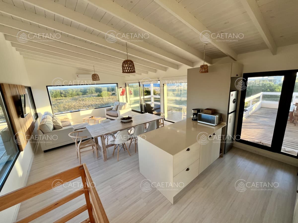 Venta casa frente al mar con piscina — foto 2